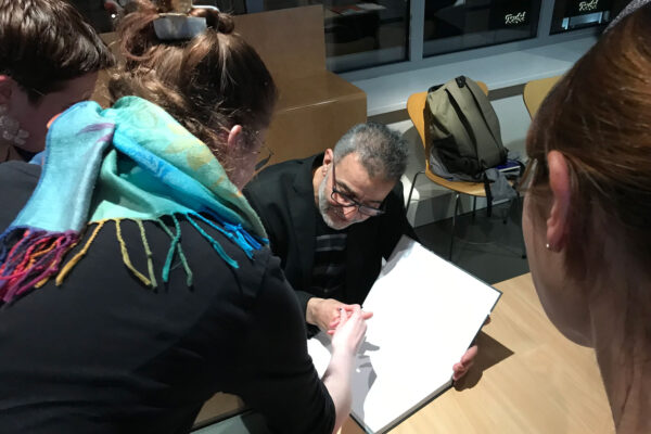 Leipziger Buchmesse – Leipzig liest – Buchvorstellung „Die Straße ist mein Atelier“im Zeitgeschichtlichen Forum – Signierstunde mit Mahmoud Dabdoub