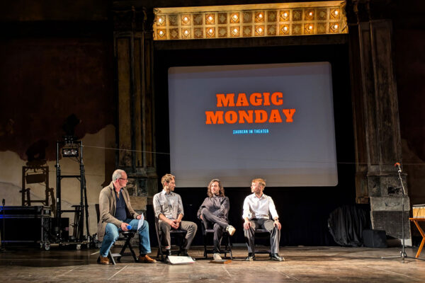 Leipziger Blätter 87 – Magic Monday Leipzig – Interview von Falk Elstermann mit Yann Yuro, Alfonso Rituerto und Moritz Müller (von links)